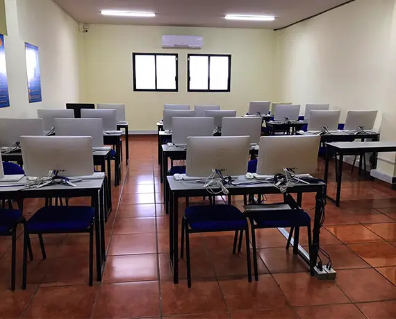 Carrusel Plantel Uruapan Bugambilias Laboratorio Computo Carrusel Plantel Uruapan Bugambilias Laboratorio Computo