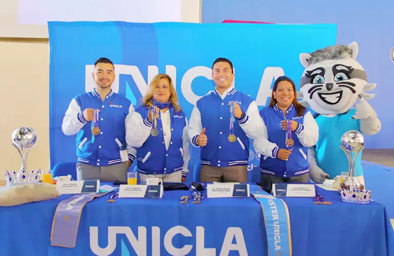 Blog UNICLA conferencia universiada1